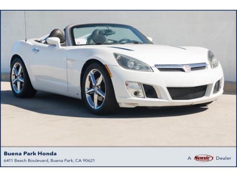 Polar White Saturn Sky Red Line Roadster.  Click to enlarge.