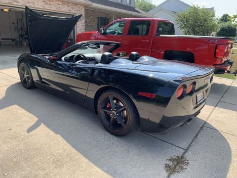 Carbon Flash Metallic Chevrolet Corvette Convertible.  Click to enlarge.