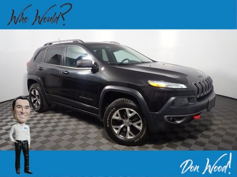 Brilliant Black Crystal Pearl Jeep Cherokee Trailhawk 4x4.  Click to enlarge.