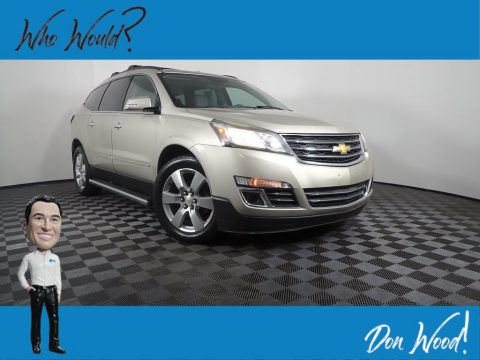 Champagne Silver Metallic Chevrolet Traverse LTZ AWD.  Click to enlarge.