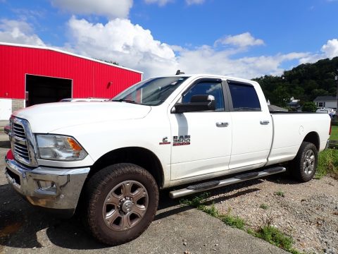 Bright White Ram 3500 Big Horn Crew Cab 4x4.  Click to enlarge.