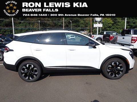 Glacial White Pearl Kia Sportage X-Line AWD.  Click to enlarge.