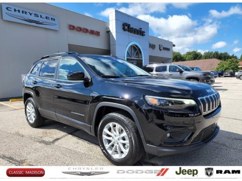 Diamond Black Crystal Pearl Jeep Cherokee Latitude Lux 4x4.  Click to enlarge.