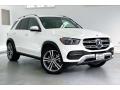 Front 3/4 View of 2022 Mercedes-Benz GLE 350 4Matic #34