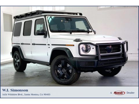 Ophalith White Magno Mercedes-Benz G 550.  Click to enlarge.