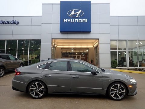 Hampton Gray Hyundai Sonata SEL Plus.  Click to enlarge.