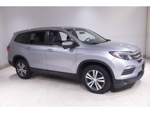 Lunar Silver Metallic Honda Pilot EX AWD.  Click to enlarge.