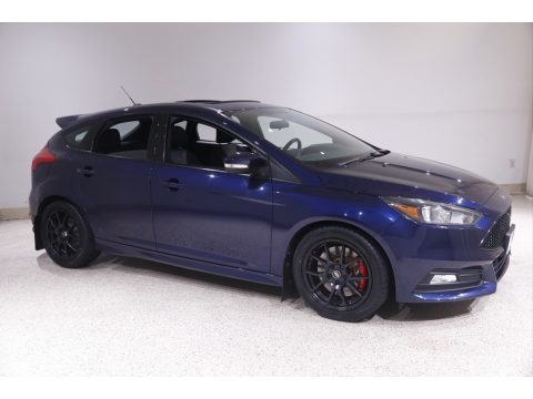 Kona Blue Ford Focus ST.  Click to enlarge.