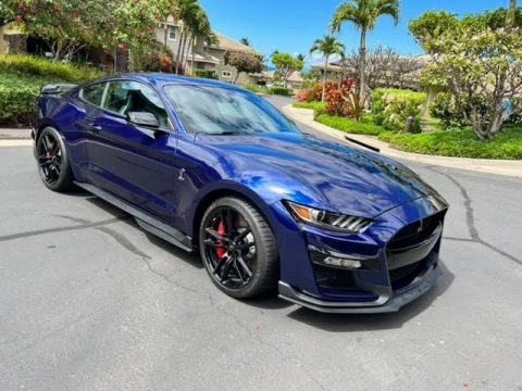 Kona Blue Ford Mustang Shelby GT500.  Click to enlarge.