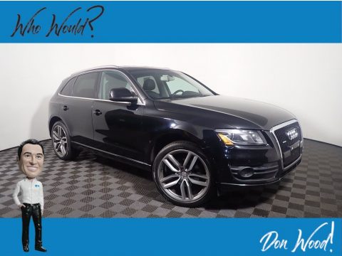 Brilliant Black Audi Q5 3.2 quattro.  Click to enlarge.