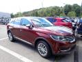 Front 3/4 View of 2016 Lincoln MKX Select AWD #3