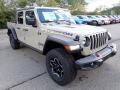 Front 3/4 View of 2022 Jeep Gladiator Rubicon 4x4 #7