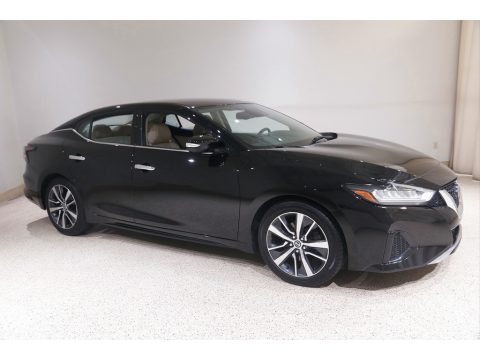 Super Black Nissan Maxima SV.  Click to enlarge.
