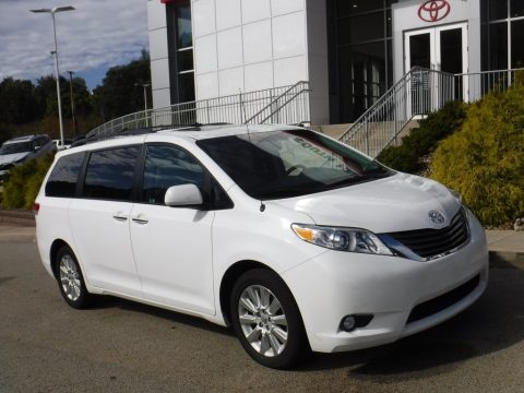 Super White Toyota Sienna XLE AWD.  Click to enlarge.