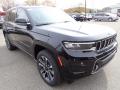 Front 3/4 View of 2023 Jeep Grand Cherokee Overland 4x4 #7