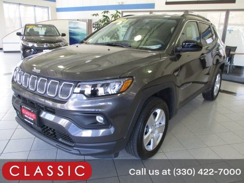 Granite Crystal Metallic Jeep Compass Latitude 4x4. Click to enlarge. Granite Crystal Metallic Jeep Compass Latitude 4x4. Click to enlarge.