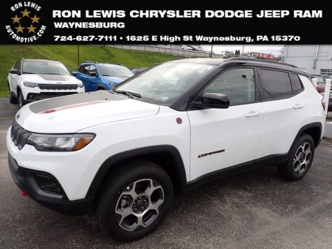 Bright White Jeep Compass Trailhawk 4x4.  Click to enlarge.