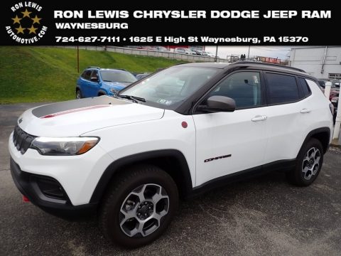 Bright White Jeep Compass Trailhawk 4x4.  Click to enlarge.