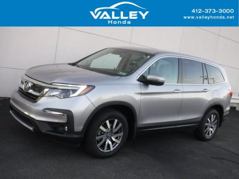 Lunar Silver Metallic Honda Pilot EX-L AWD.  Click to enlarge.