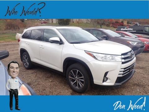 Blizzard Pearl White Toyota Highlander XLE.  Click to enlarge.