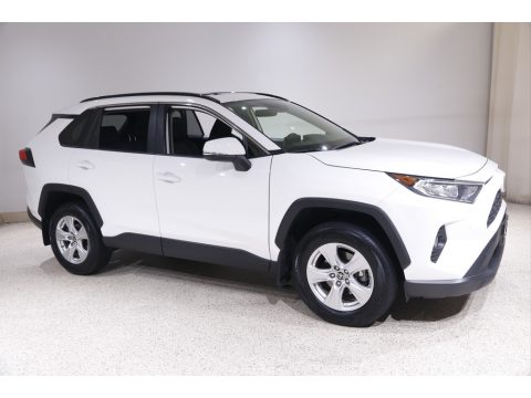 Super White Toyota RAV4 XLE.  Click to enlarge.