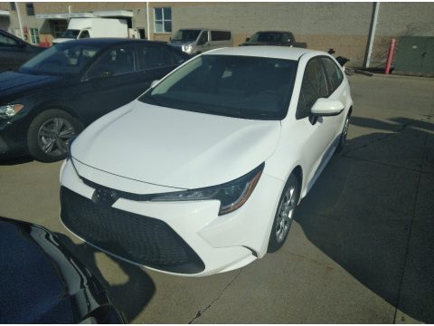 Super White Toyota Corolla LE.  Click to enlarge.