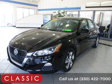 Super Black Nissan Altima S AWD. Click to enlarge. Super Black Nissan Altima S AWD. Click to enlarge.