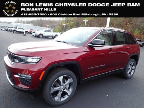 Velvet Red Pearl Jeep Grand Cherokee Limited 4x4.  Click to enlarge.