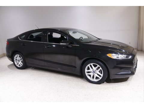 Tuxedo Black Metallic Ford Fusion SE. Click to enlarge. Tuxedo Black Metallic Ford Fusion SE. Click to enlarge.