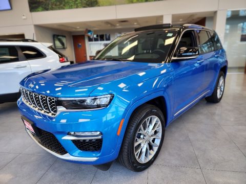 Hydro Blue Pearl Jeep Grand Cherokee Summit 4XE Hybrid.  Click to enlarge.