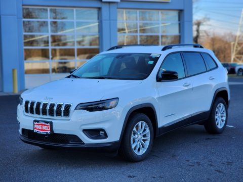 Bright White Jeep Cherokee Latitude Lux.  Click to enlarge.