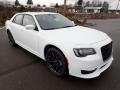 Front 3/4 View of 2022 Chrysler 300 Touring L AWD #7