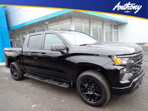 Black Chevrolet Silverado 1500 Custom Crew Cab 4x4.  Click to enlarge.