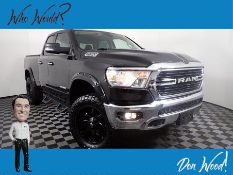 Diamond Black Crystal Pearl Ram 1500 Big Horn Quad Cab 4x4.  Click to enlarge.