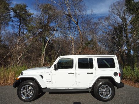 Bright White Jeep Wrangler Unlimited Sahara 4x4 w/Sky One-Touch.  Click to enlarge.