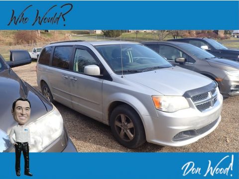 Bright Silver Metallic Dodge Grand Caravan SXT.  Click to enlarge.