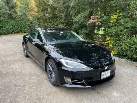 Solid Black Tesla Model S 100D.  Click to enlarge.