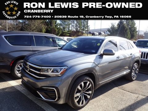 Platinum Gray Metallic Volkswagen Atlas Cross Sport SEL R-Line 4Motion.  Click to enlarge.