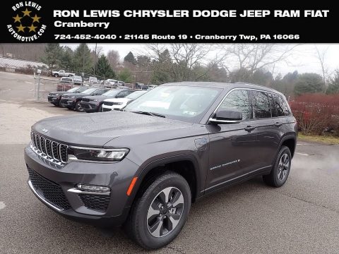 Baltic Gray Metallic Jeep Grand Cherokee 4XE Hybrid.  Click to enlarge.