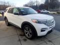 Front 3/4 View of 2020 Ford Explorer Platinum 4WD #8