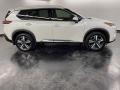  2022 Nissan Rogue Pearl White Tricoat #8