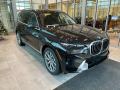 Front 3/4 View of 2023 BMW X7 xDrive40i #1