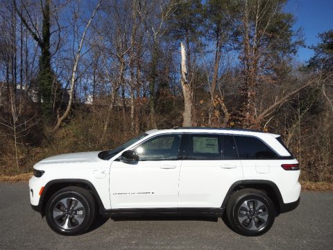 Bright White Jeep Grand Cherokee 4XE Hybrid.  Click to enlarge.