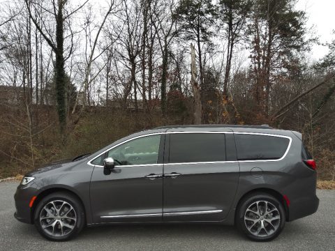 Granite Crystal Metallic Chrysler Pacifica Limited AWD.  Click to enlarge.