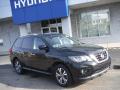 2017 Pathfinder SL 4x4 #1