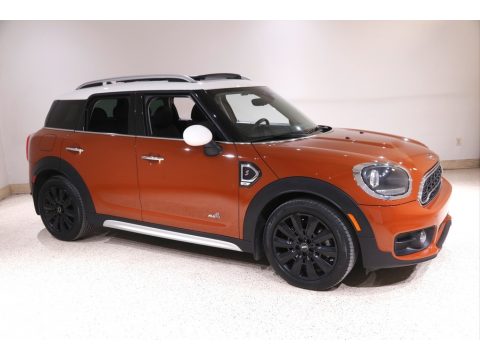 Chestnut Mini Countryman Cooper S All4.  Click to enlarge.