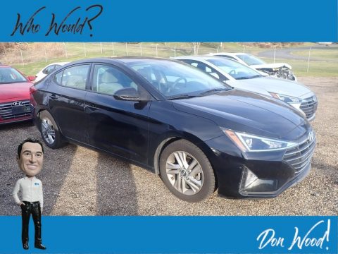 Phantom Black Hyundai Elantra SEL.  Click to enlarge.