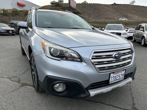 Ice Silver Metallic Subaru Outback 3.6R Limited.  Click to enlarge.