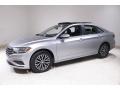 Front 3/4 View of 2020 Volkswagen Jetta SE #3