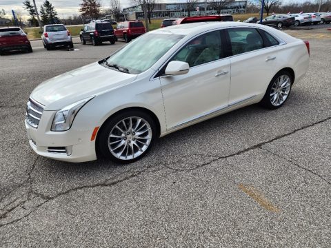 White Diamond Tricoat Cadillac XTS Platinum FWD.  Click to enlarge.